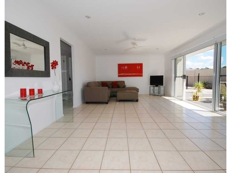 80 Sugar Glider Drive, Pottsville NSW 2489