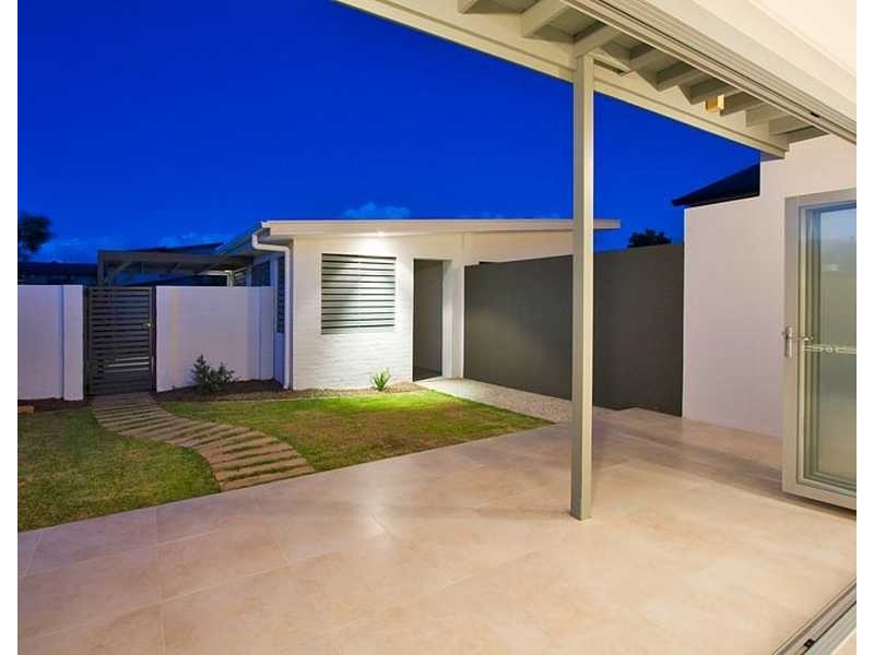 2/6 Coogera Lane, Casuarina NSW 2487