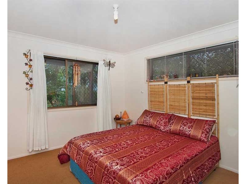 60 Pioneer Parade, Banora Point NSW 2486