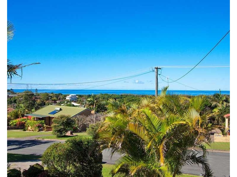 2/9 Dawes Ave, Kingscliff NSW 2487