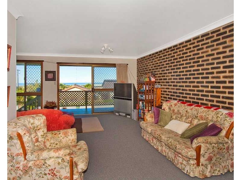 2/9 Dawes Ave, Kingscliff NSW 2487