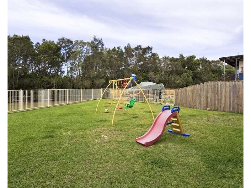 27 Overall Drive, Pottsville NSW 2489