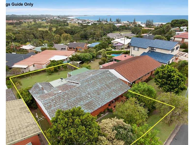 13 McPhail Avenue, Kingscliff NSW 2487