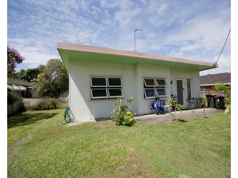 11 Surf Street, Kingscliff NSW 2487