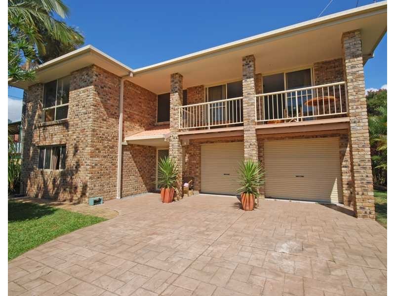 11 Walsh Street, Chinderah NSW 2487