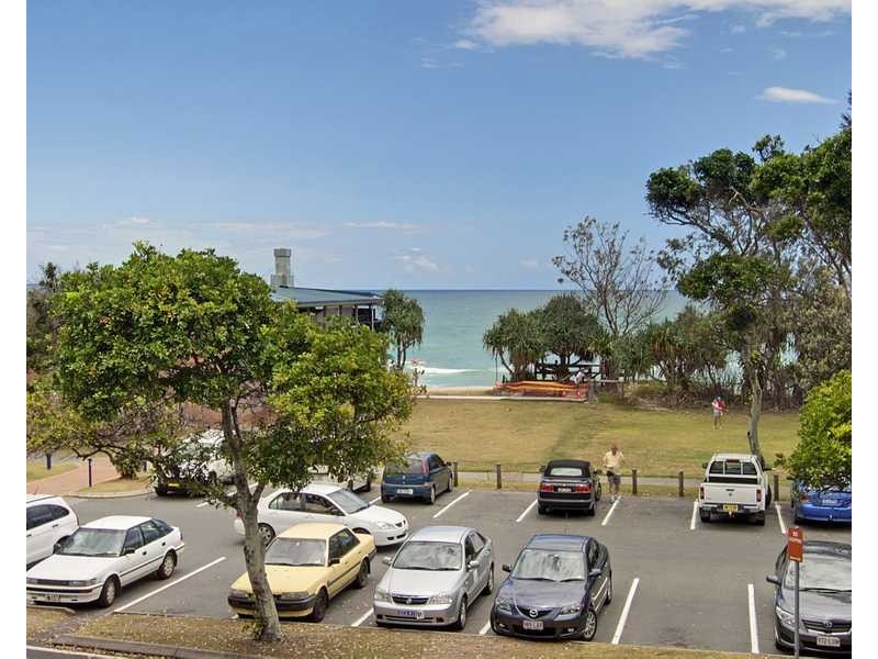 Unit 2 ‘Azzura’ 52 Marine Parade, Kingscliff NSW 2487