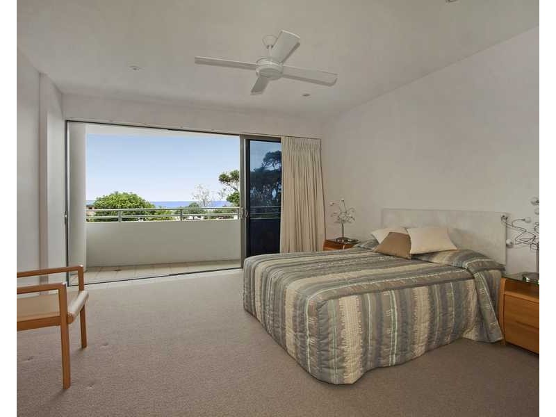 Unit 2 ‘Azzura’ 52 Marine Parade, Kingscliff NSW 2487