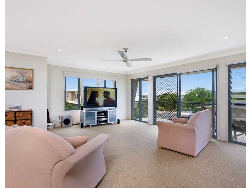 2/1 Cottonwood Lane, Casuarina NSW 2487