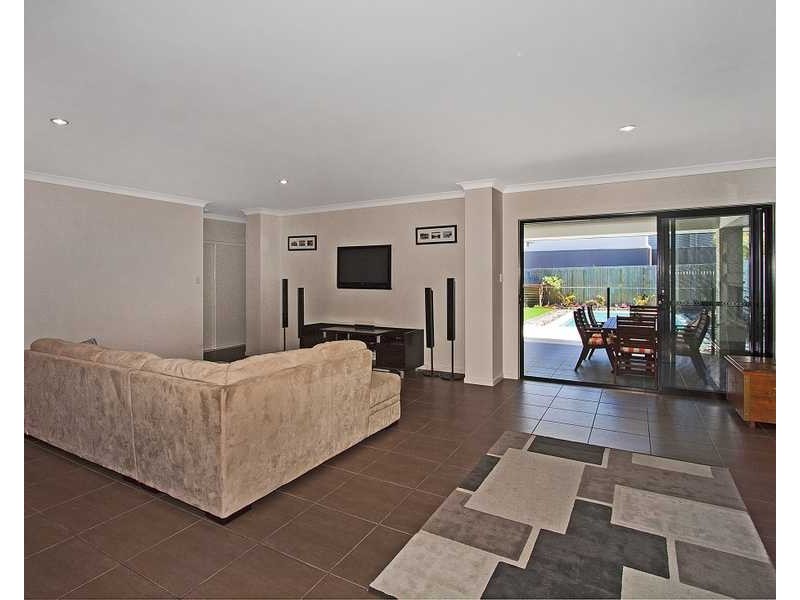 9 Riberry Drive, Casuarina NSW 2487