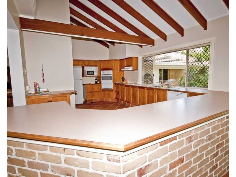 15 Peppermint Place, Banora Point NSW 2486