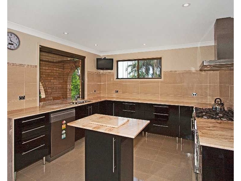 3 Peninsula Drive, Bilambil Heights NSW 2486