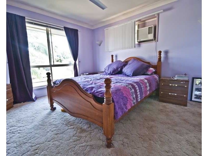 4 Cashel Crescent, Banora Point NSW 2486