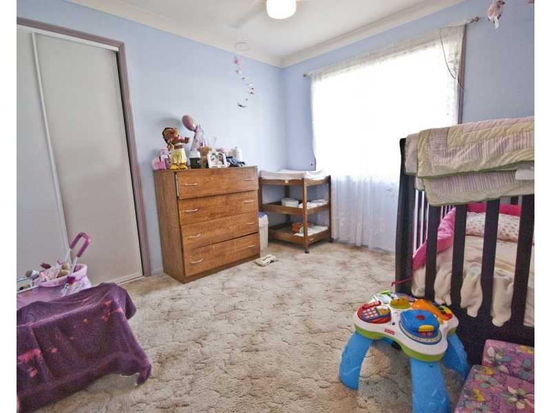 4 Cashel Crescent, Banora Point NSW 2486