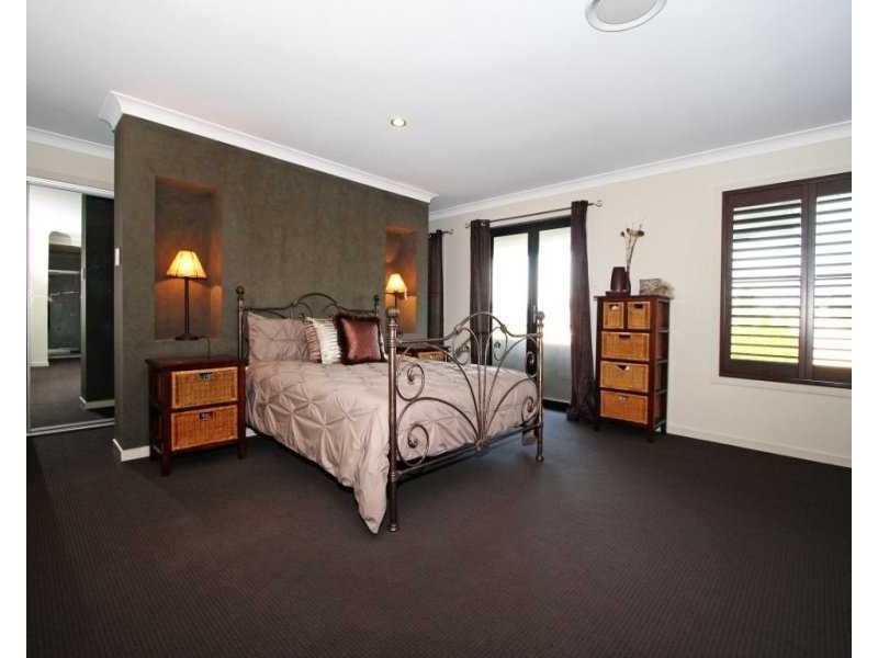 97 Botanical Circuit, Banora Point NSW 2486