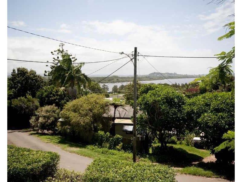 16B Bamberry Street, Fingal Head NSW 2487