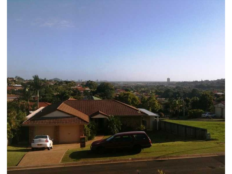 23 Clonakilty Close, Banora Point NSW 2486