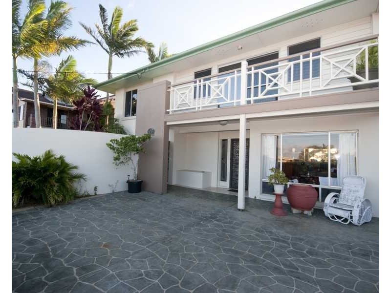 2/63 Pioneer Parade, Banora Point NSW 2486