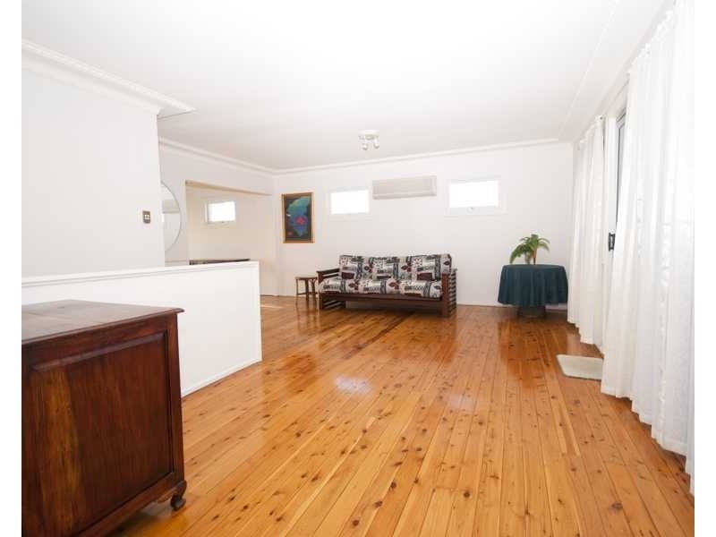 2/63 Pioneer Parade, Banora Point NSW 2486