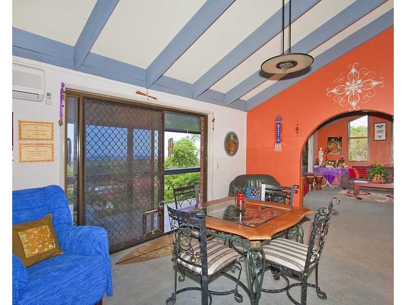 60 Pioneer Parade, Banora Point NSW 2486