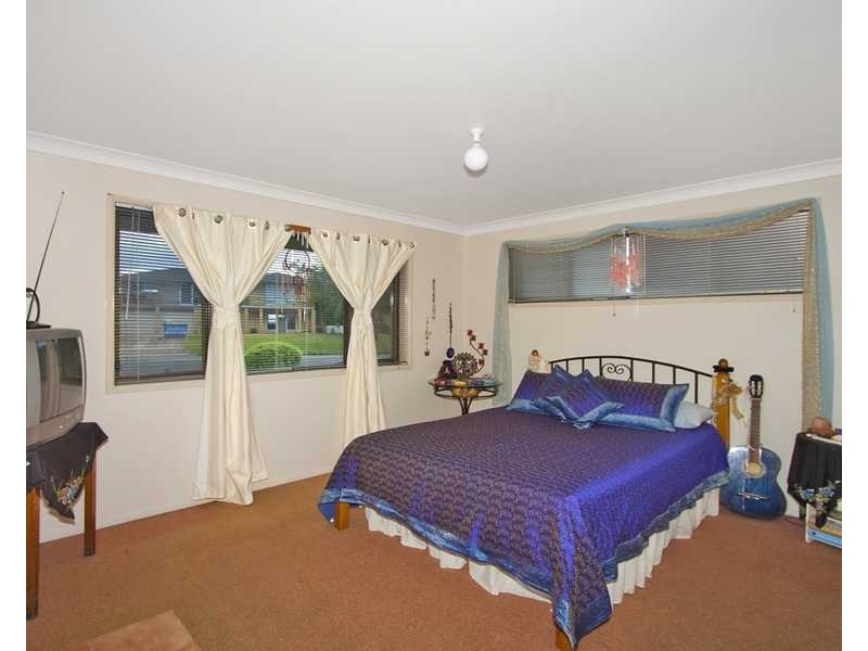 60 Pioneer Parade, Banora Point NSW 2486