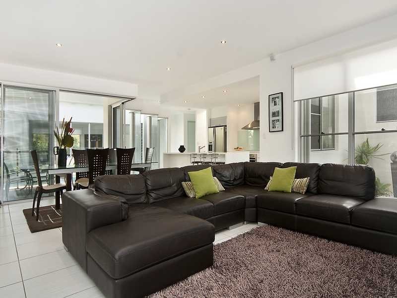 24 Boardrider Crescent, Coolum Beach QLD 4573