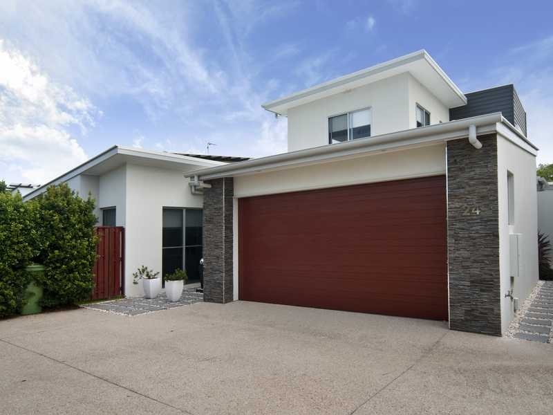 24 Boardrider Crescent, Coolum Beach QLD 4573