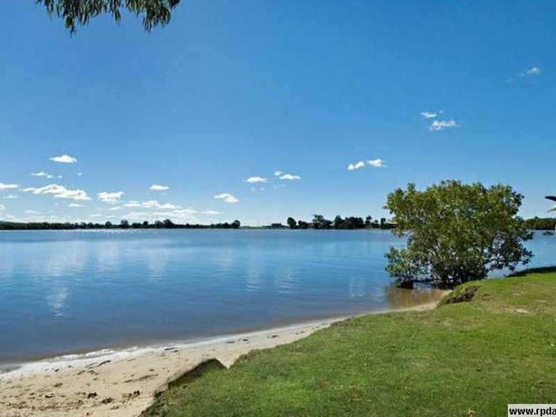 Maroochydore QLD 4558