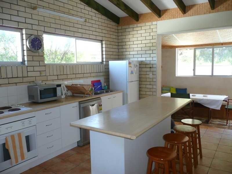 1542 David Low Way, Coolum Beach QLD 4573