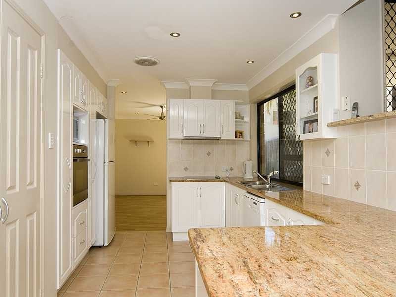 11 Parkview Parade, Peregian Springs QLD 4573