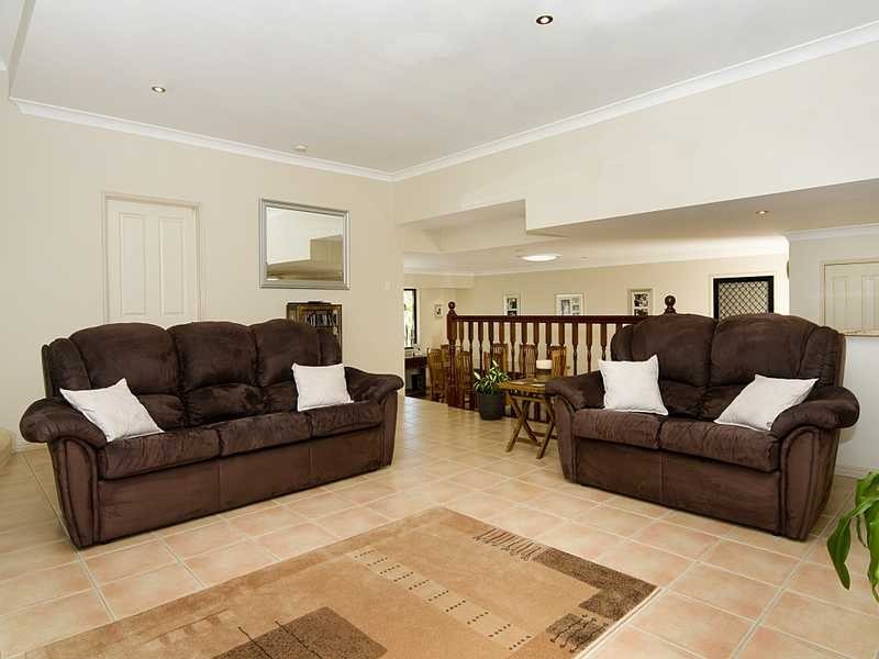 11 Parkview Parade, Peregian Springs QLD 4573