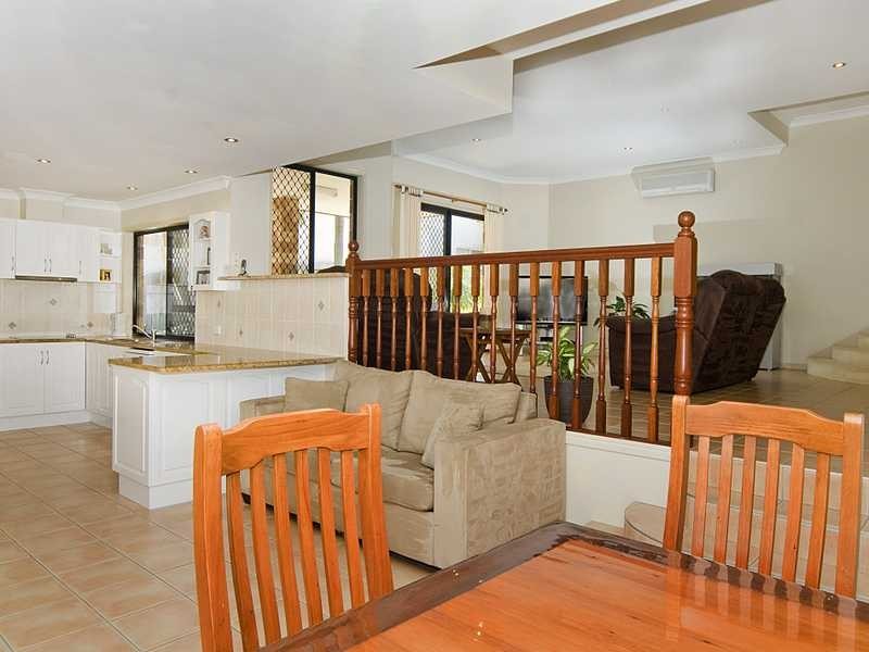 11 Parkview Parade, Peregian Springs QLD 4573