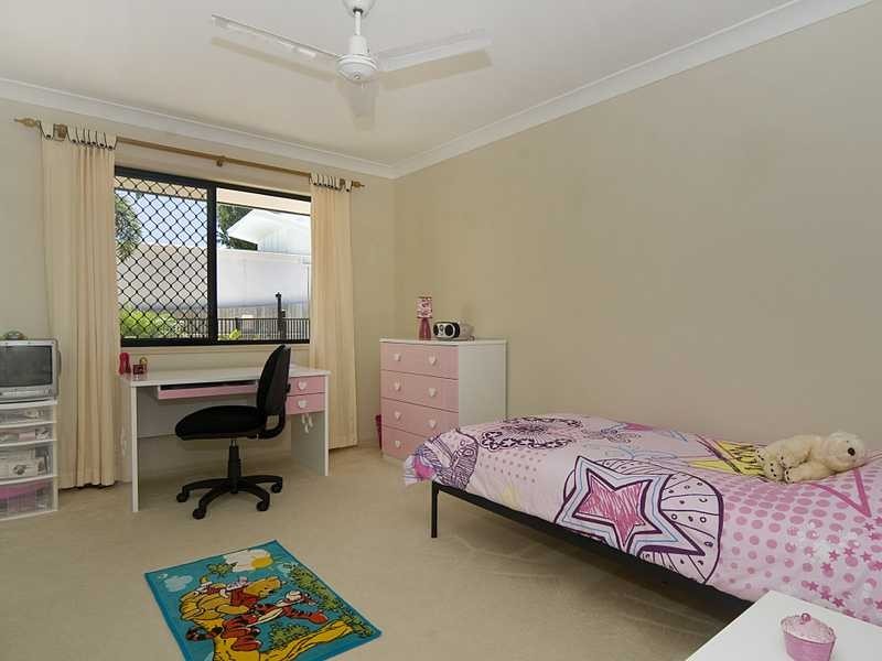 11 Parkview Parade, Peregian Springs QLD 4573