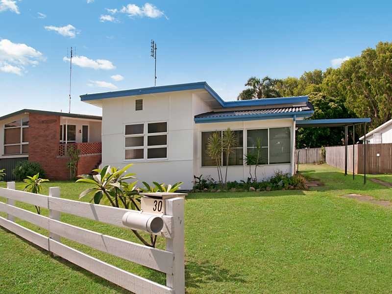 30 Frank Street, Coolum Beach QLD 4573