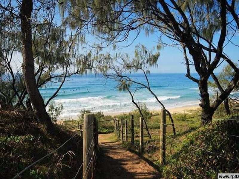 20 Yinneburra Street, Yaroomba QLD 4573