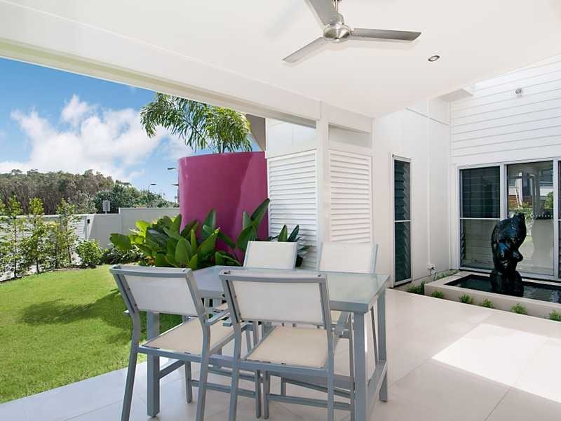 Unit 2/39 Boardwalk Blvd, Mount Coolum QLD 4573