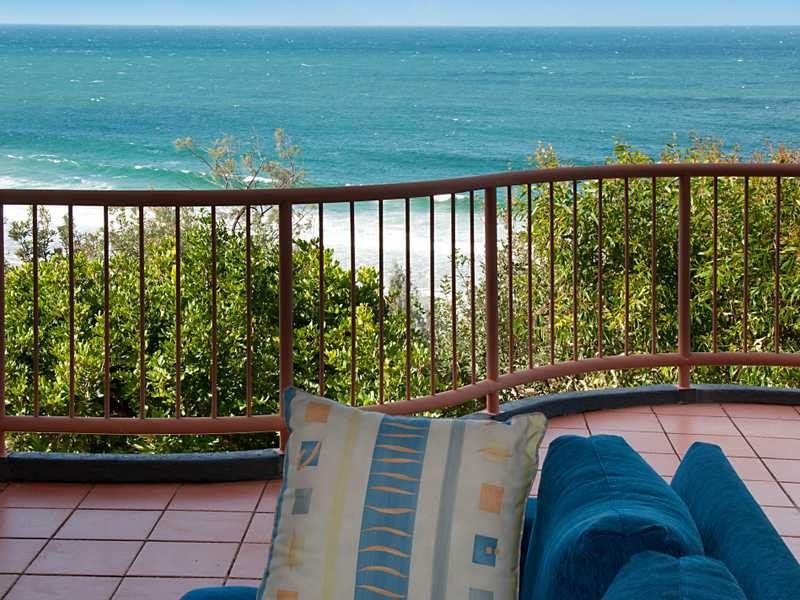 Unit 5/1666 David Low Way, Coolum Beach QLD 4573