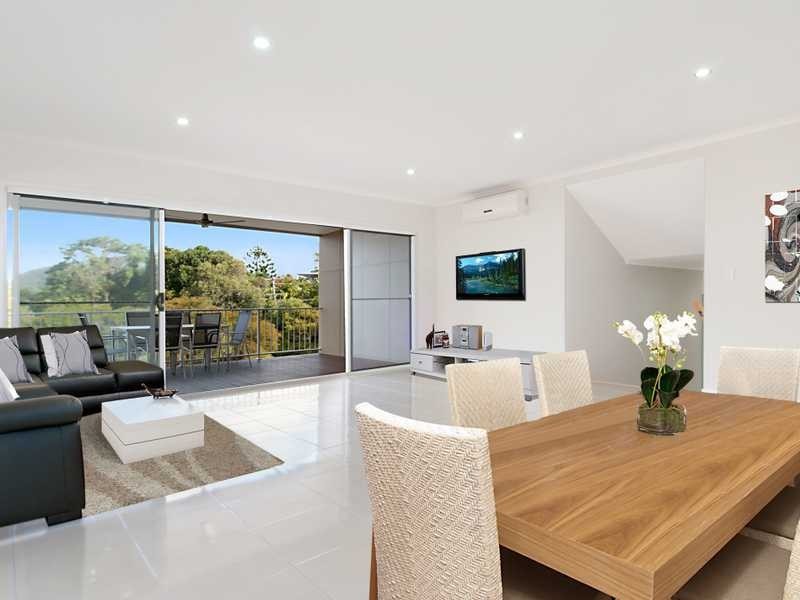 2 Shanagolden Court, Coolum Beach QLD 4573