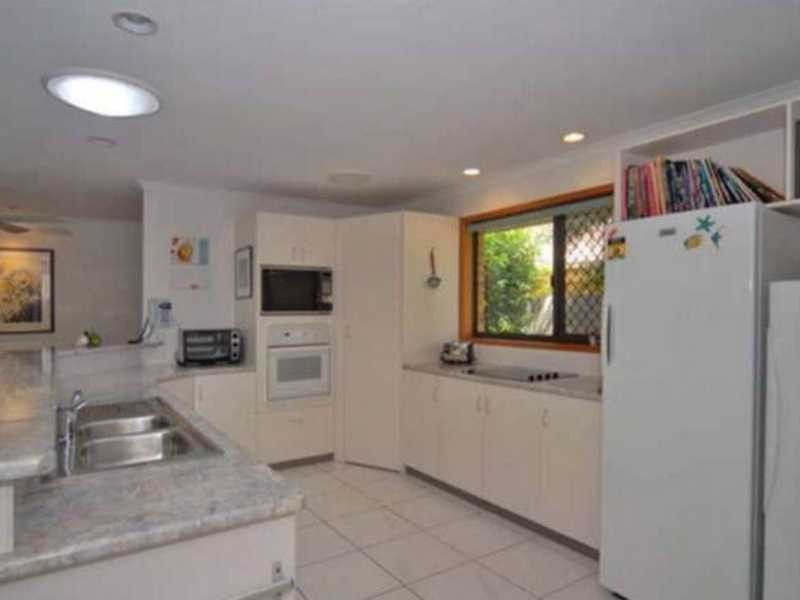 8 Laguna Court, Coolum Beach QLD 4573