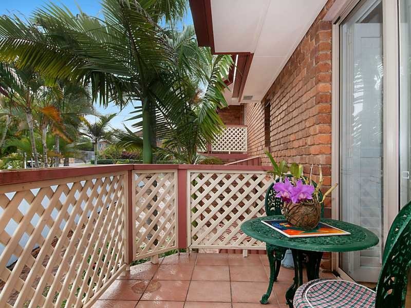 Unit 4/36 First Avenue, Coolum Beach QLD 4573