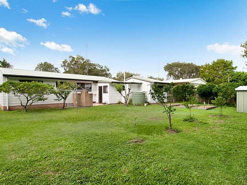 15 Seaspray Avenue, Coolum Beach QLD 4573