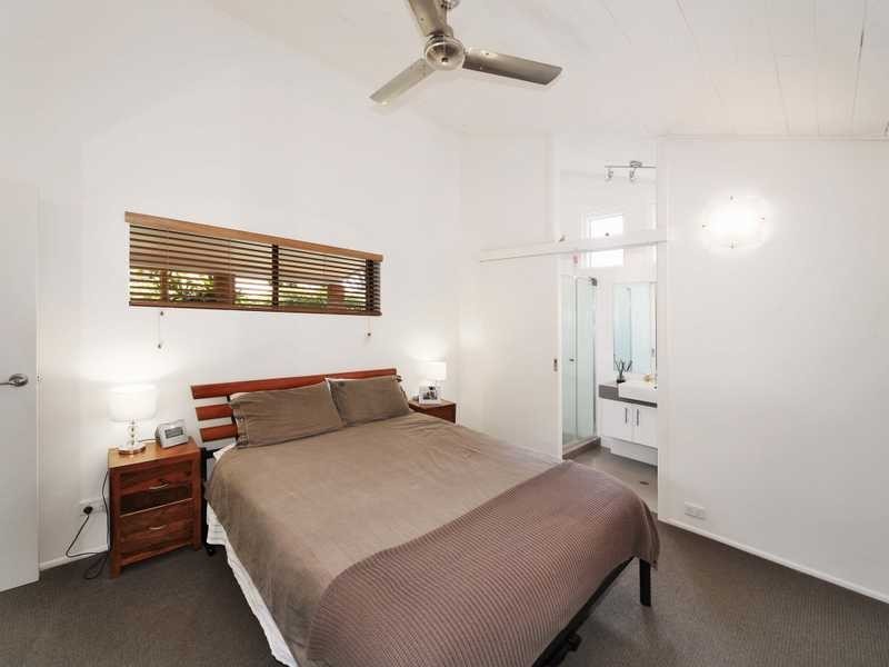 Coolum Beach QLD 4573