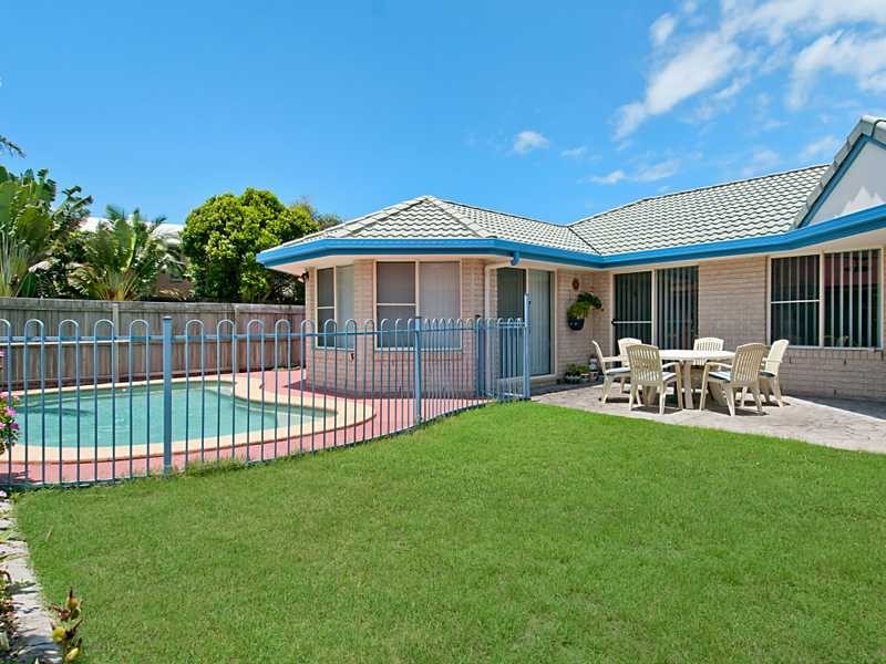 27 Orungal Court, Marcoola QLD 4564