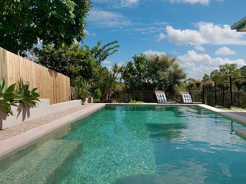10 Marakari Crescent, Mount Coolum QLD 4573