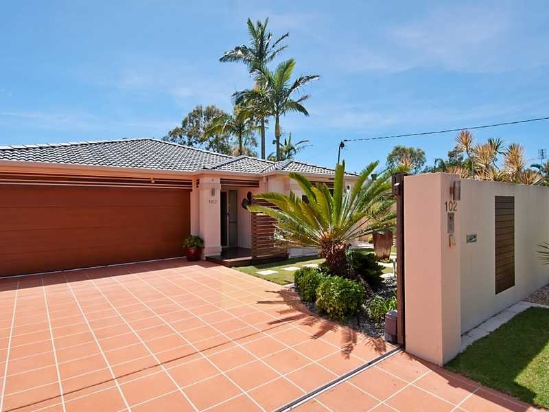 102 Banksia Avenue, Coolum Beach QLD 4573