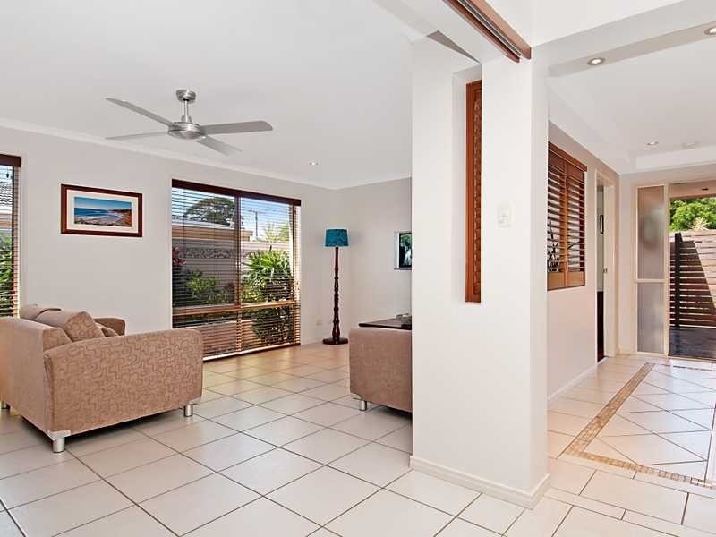 102 Banksia Avenue, Coolum Beach QLD 4573
