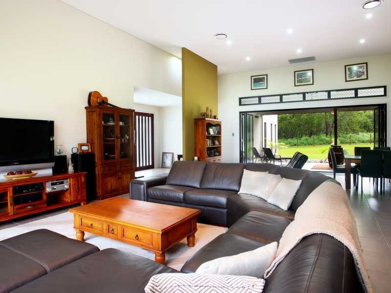 38 Golden Valley Place, Valdora QLD 4561