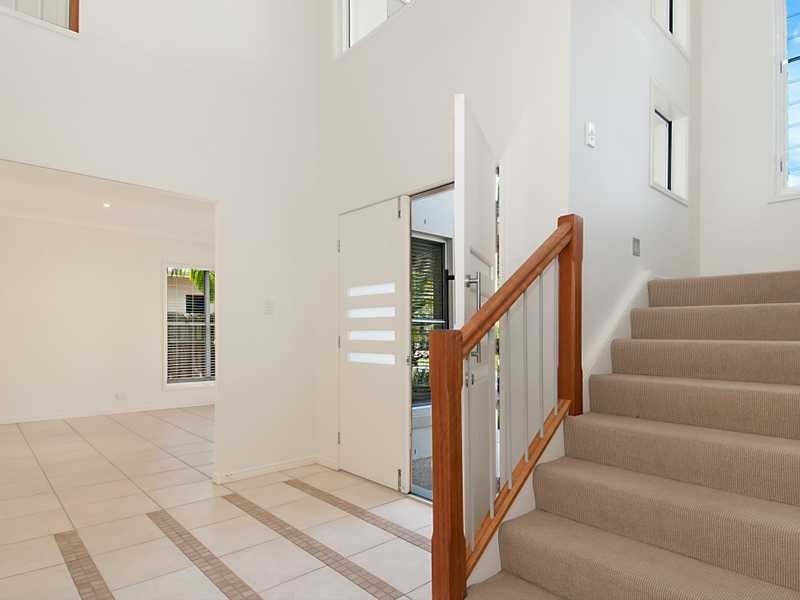 42 Lakeside Drive, Peregian Springs QLD 4573