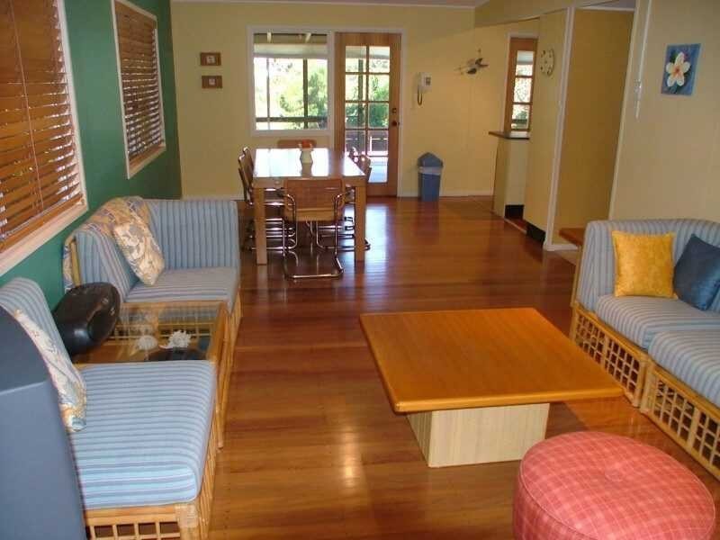 25 Neurum Road, Yaroomba QLD 4573