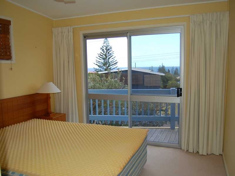 25 Neurum Road, Yaroomba QLD 4573