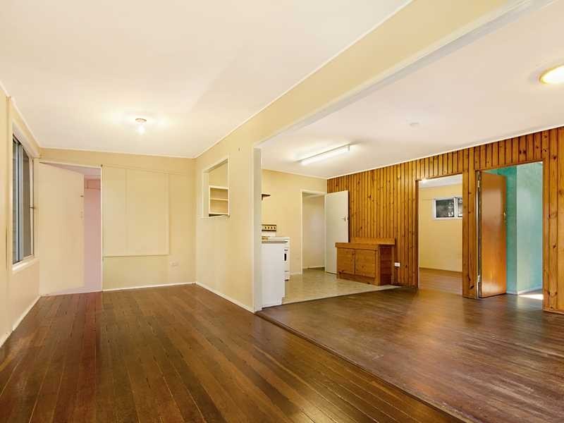 16 Spindrift Ave, Coolum Beach QLD 4573